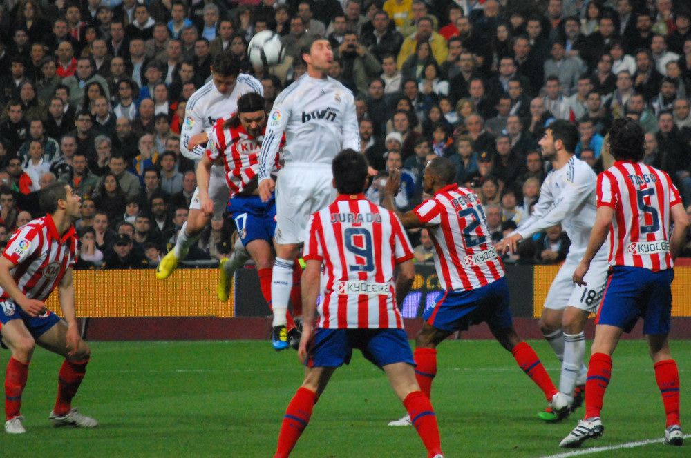 Derby_en_el_Bernabeu_(4471770126)